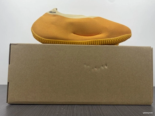 GW5353 Adidas Yeezy Sulfur Knit RNR 1122